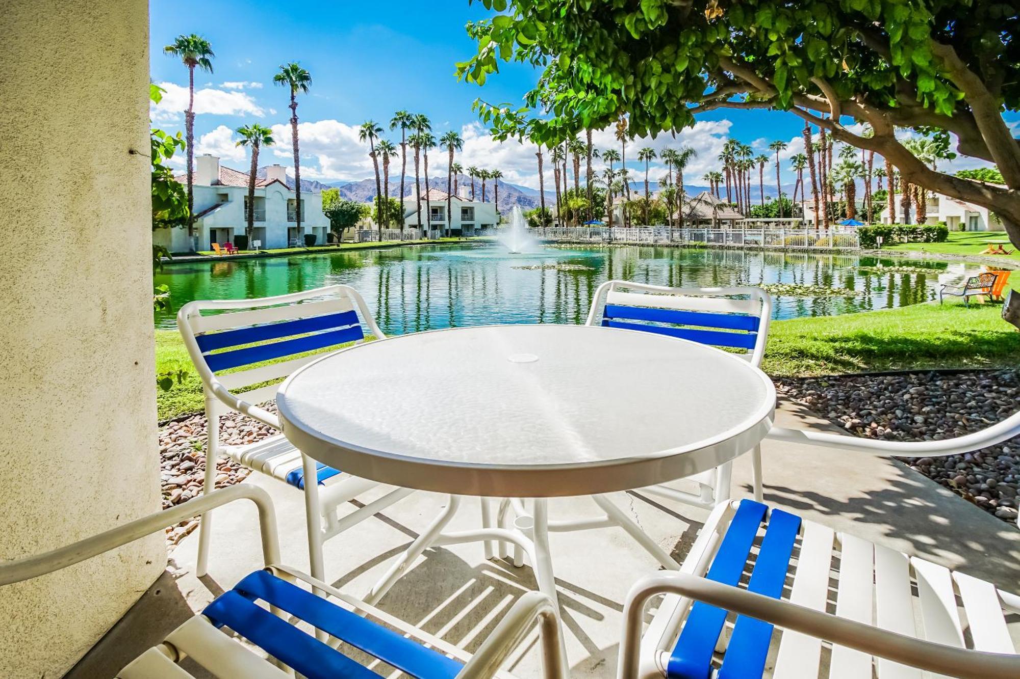 Desert Breezes Resort Palm Desert Dış mekan fotoğraf